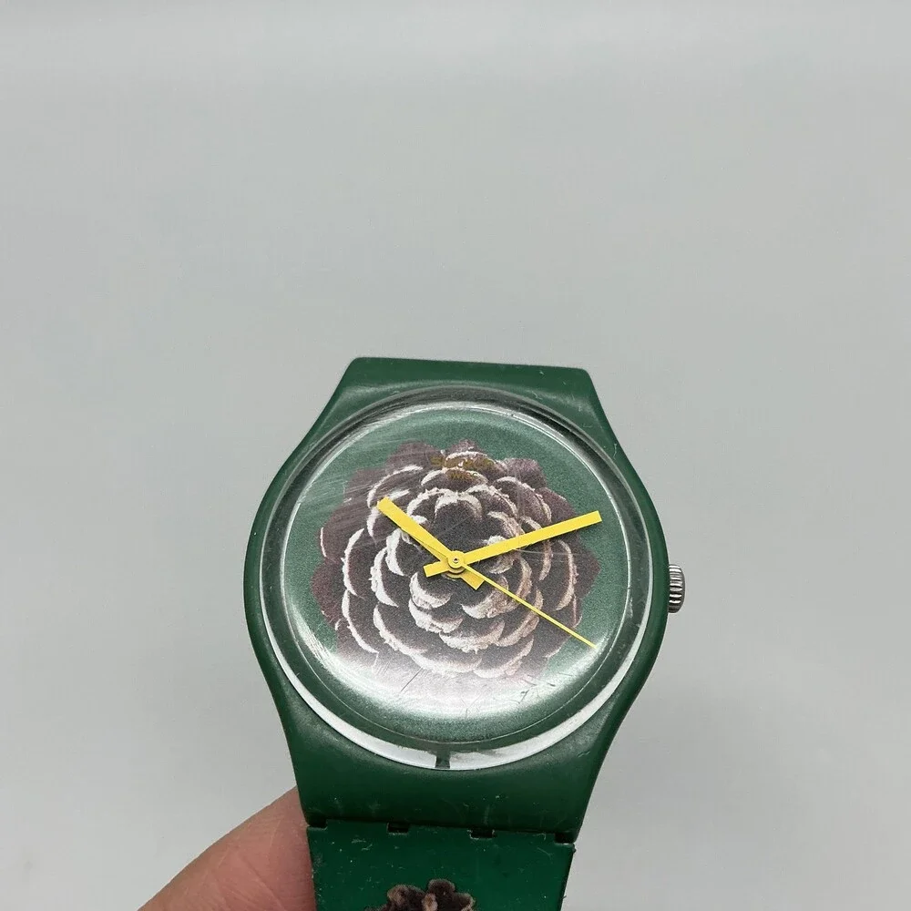 Swatch Pinezone Mens Watch 34mm Green Pinecone Plastic strap New battery